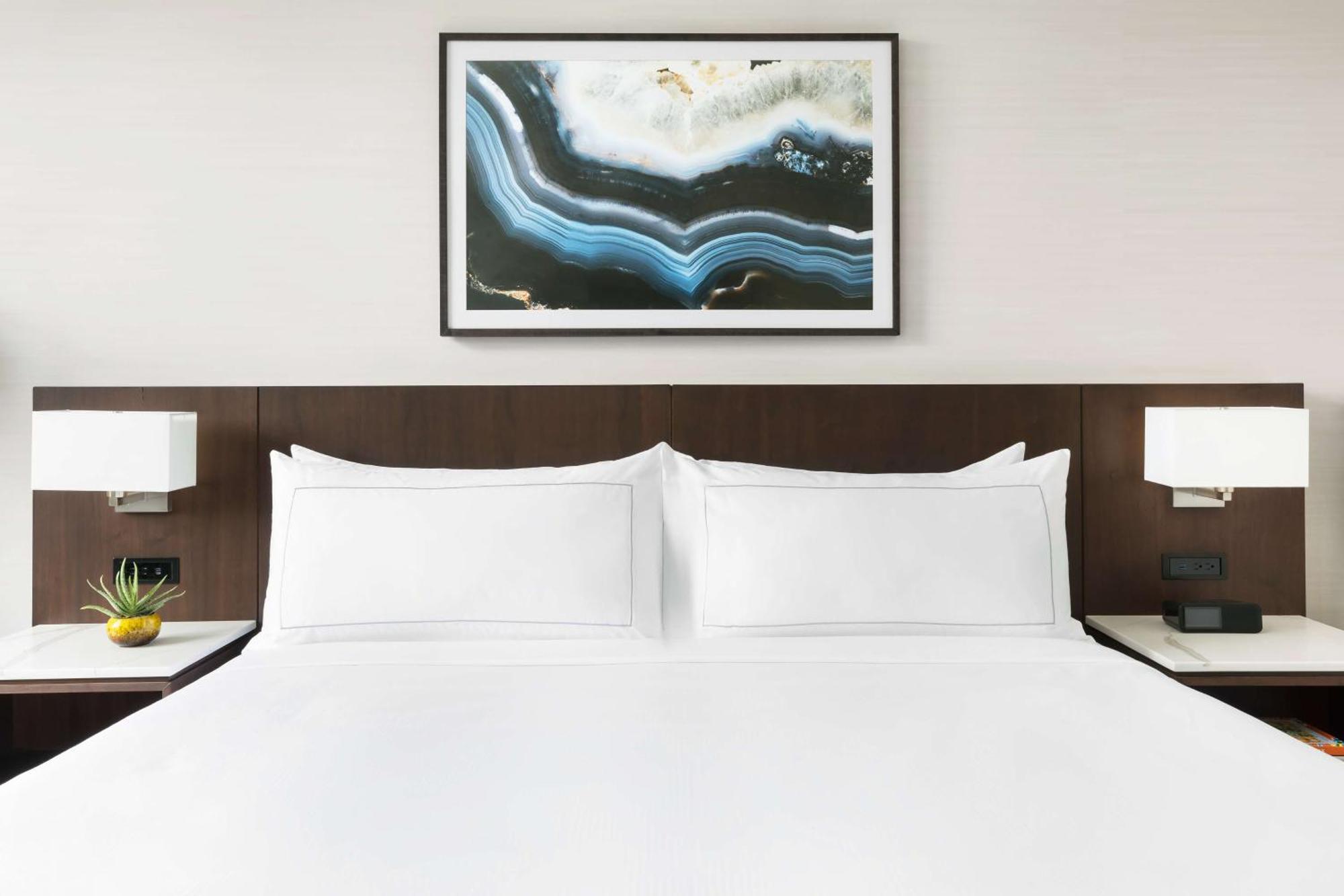 Doubletree By Hilton Tucson Downtown Convention Center Hotel Екстериор снимка