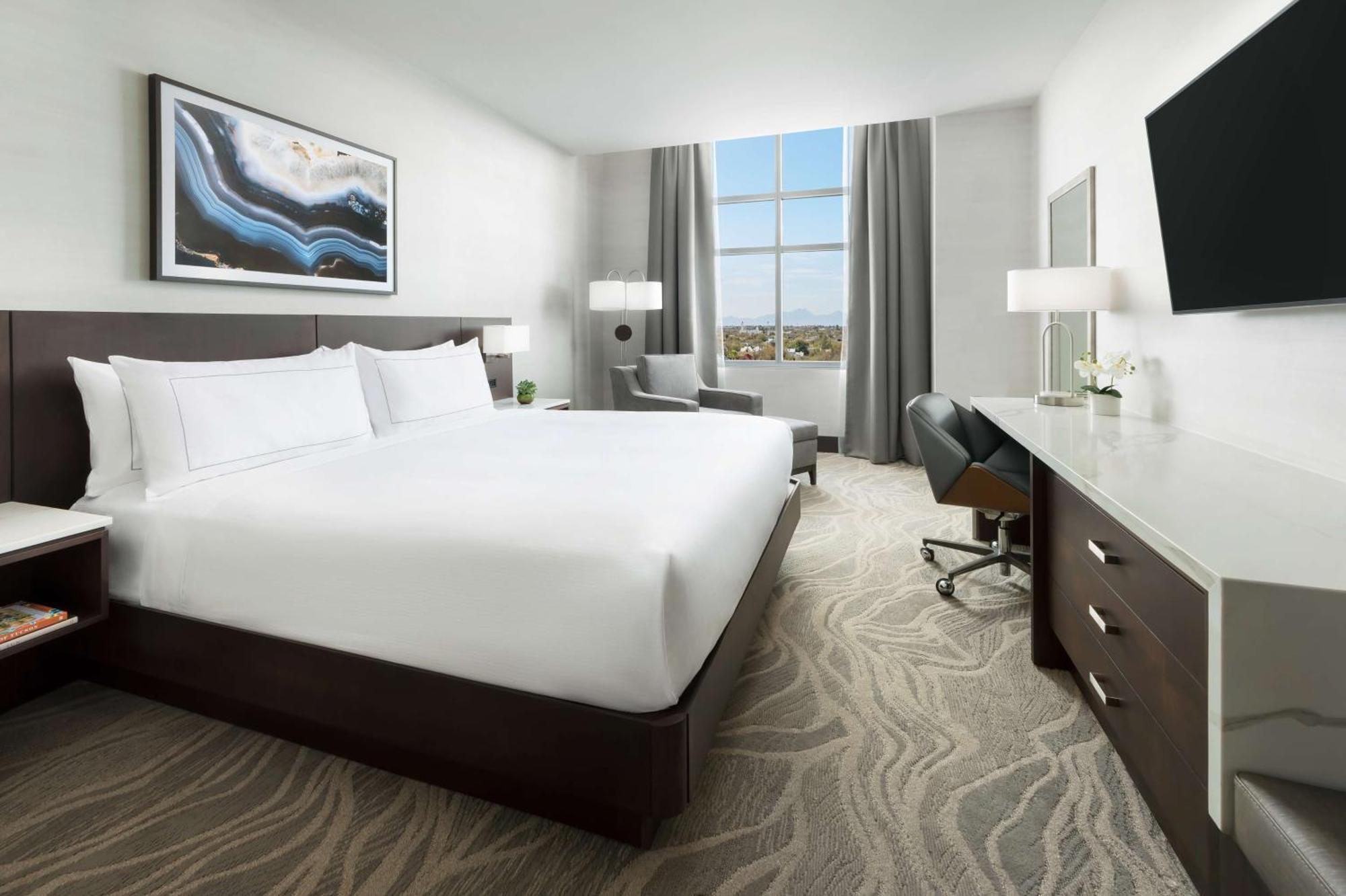 Doubletree By Hilton Tucson Downtown Convention Center Hotel Екстериор снимка