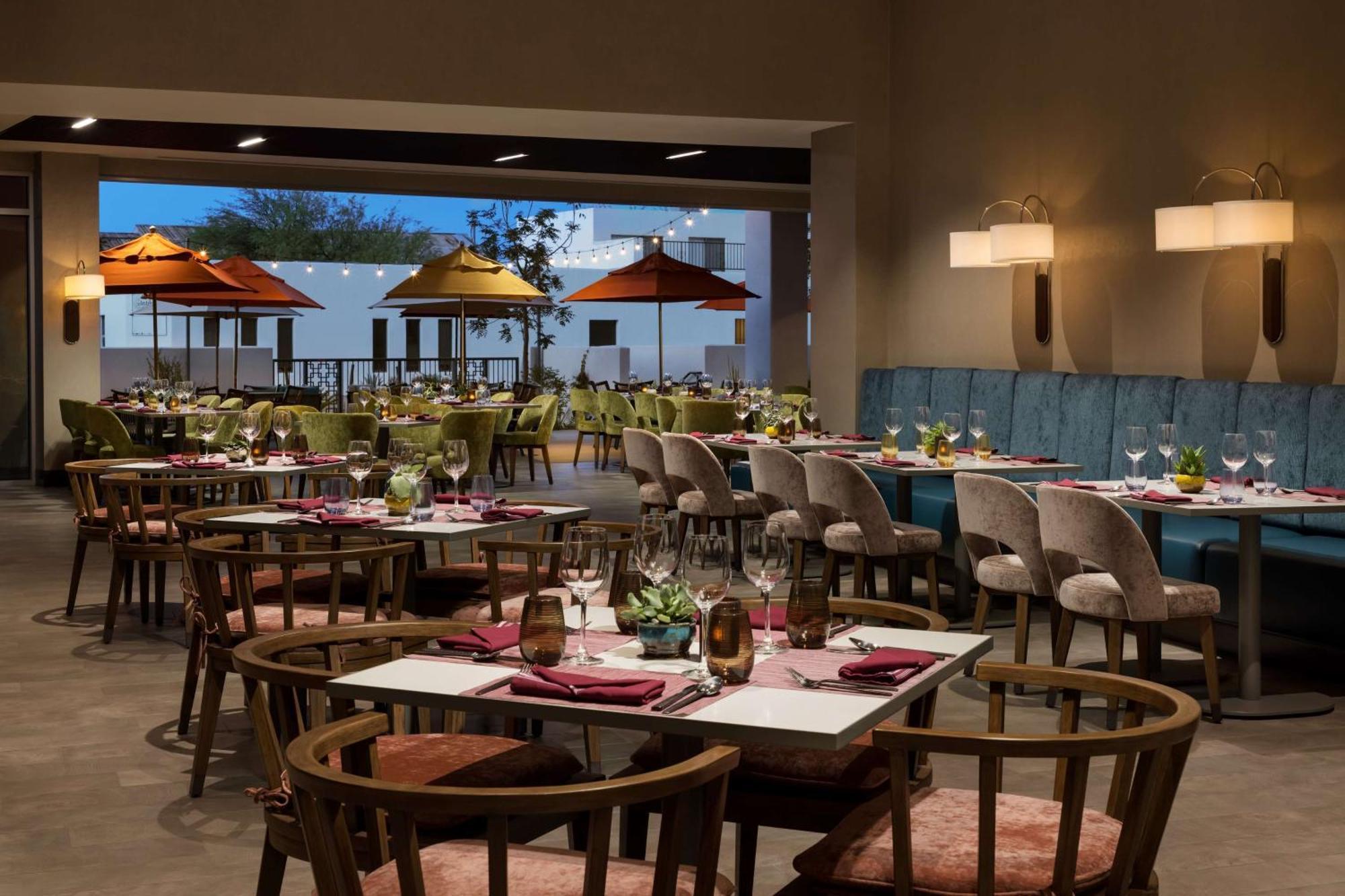 Doubletree By Hilton Tucson Downtown Convention Center Hotel Екстериор снимка
